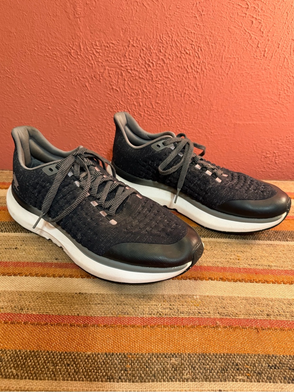 Rabbit Dream Chaser Mens Sz 11 Shoes Black White Running Sneakers